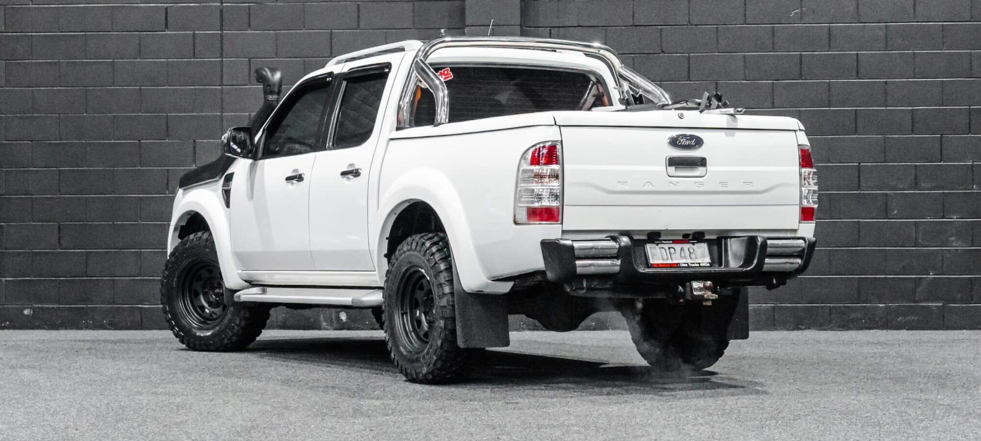 Vehicle Gallery Image
