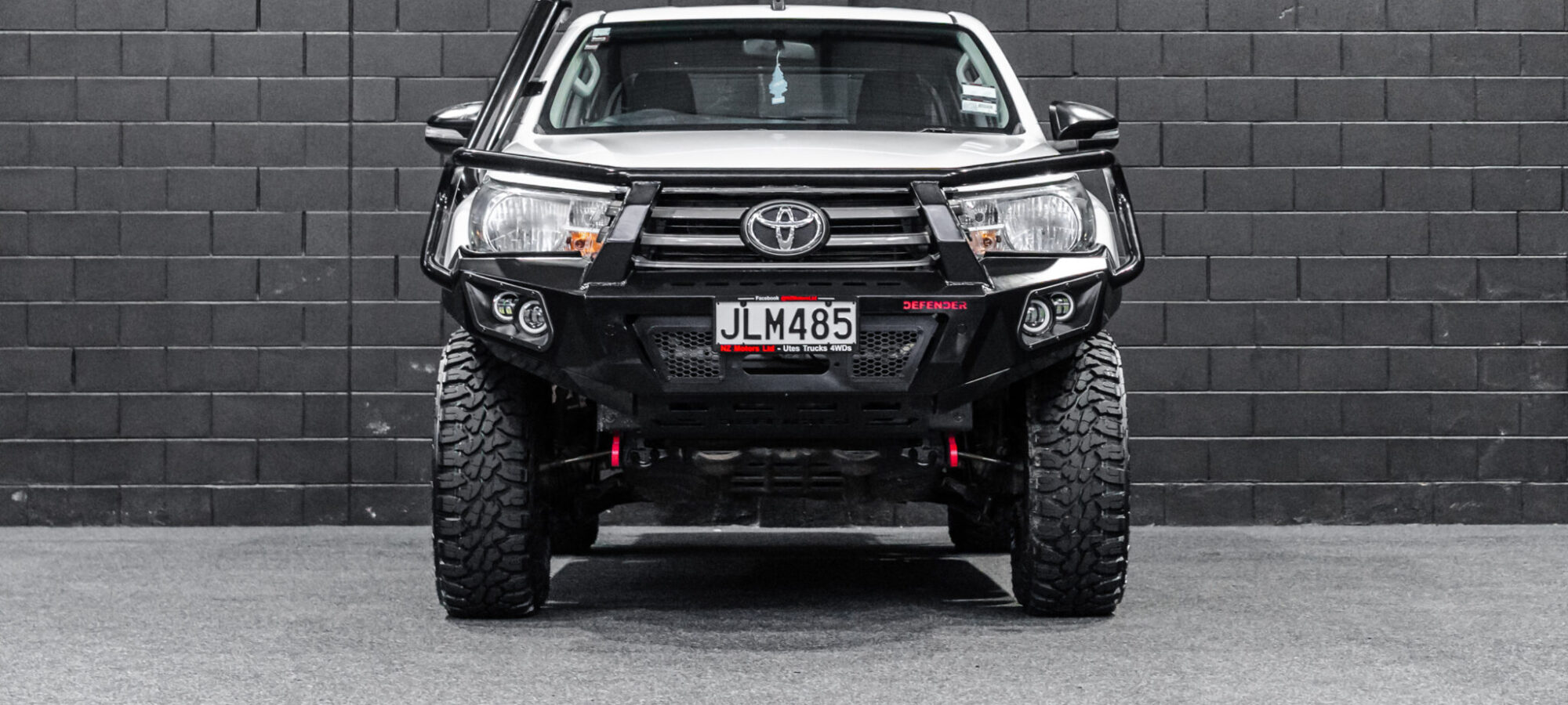 Vehicle Gallery Image