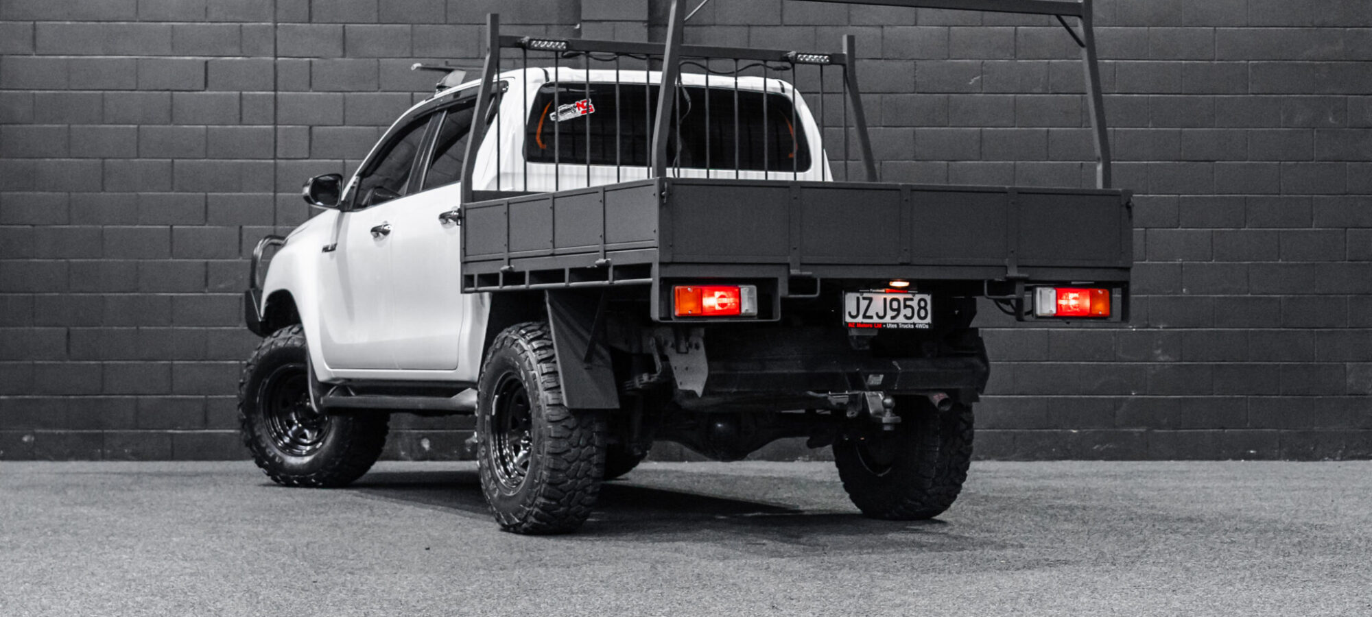 Vehicle Gallery Image