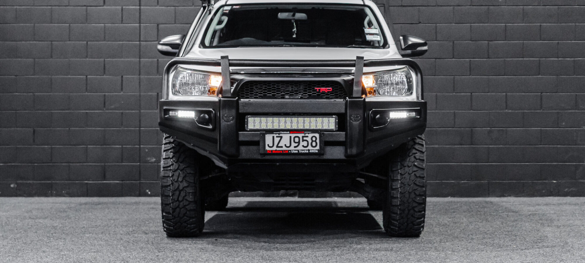 Vehicle Gallery Image