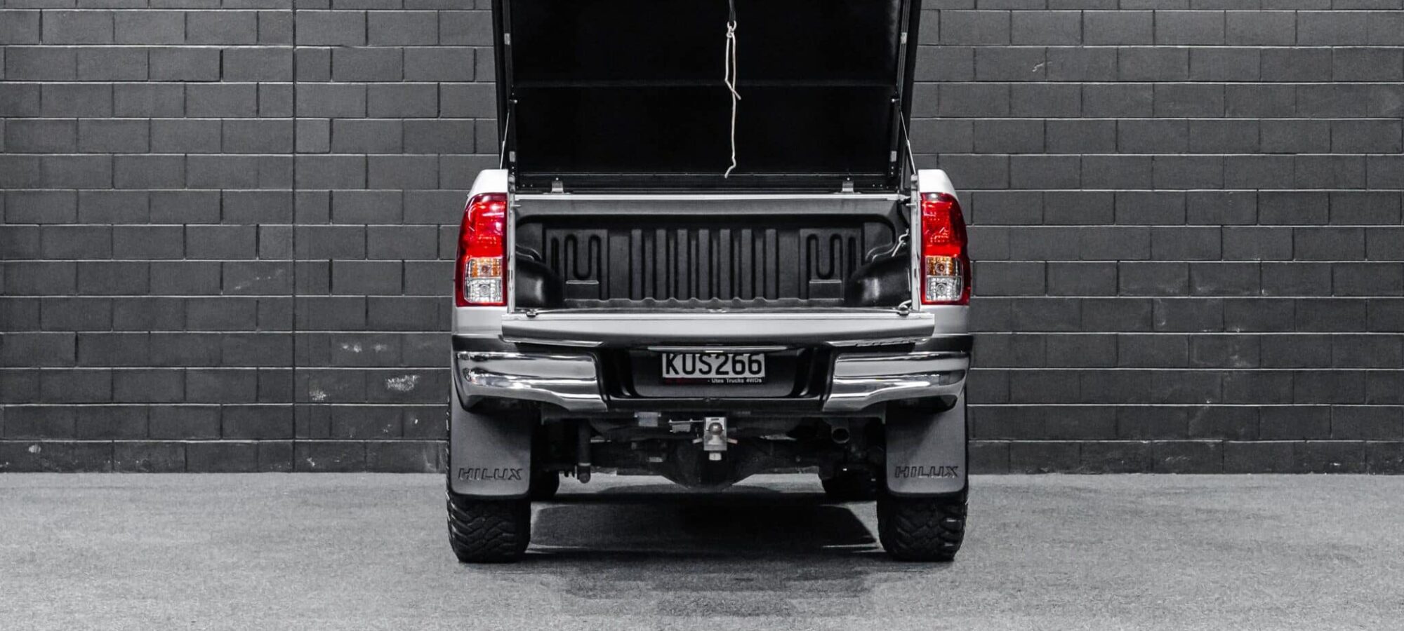 Vehicle Gallery Image