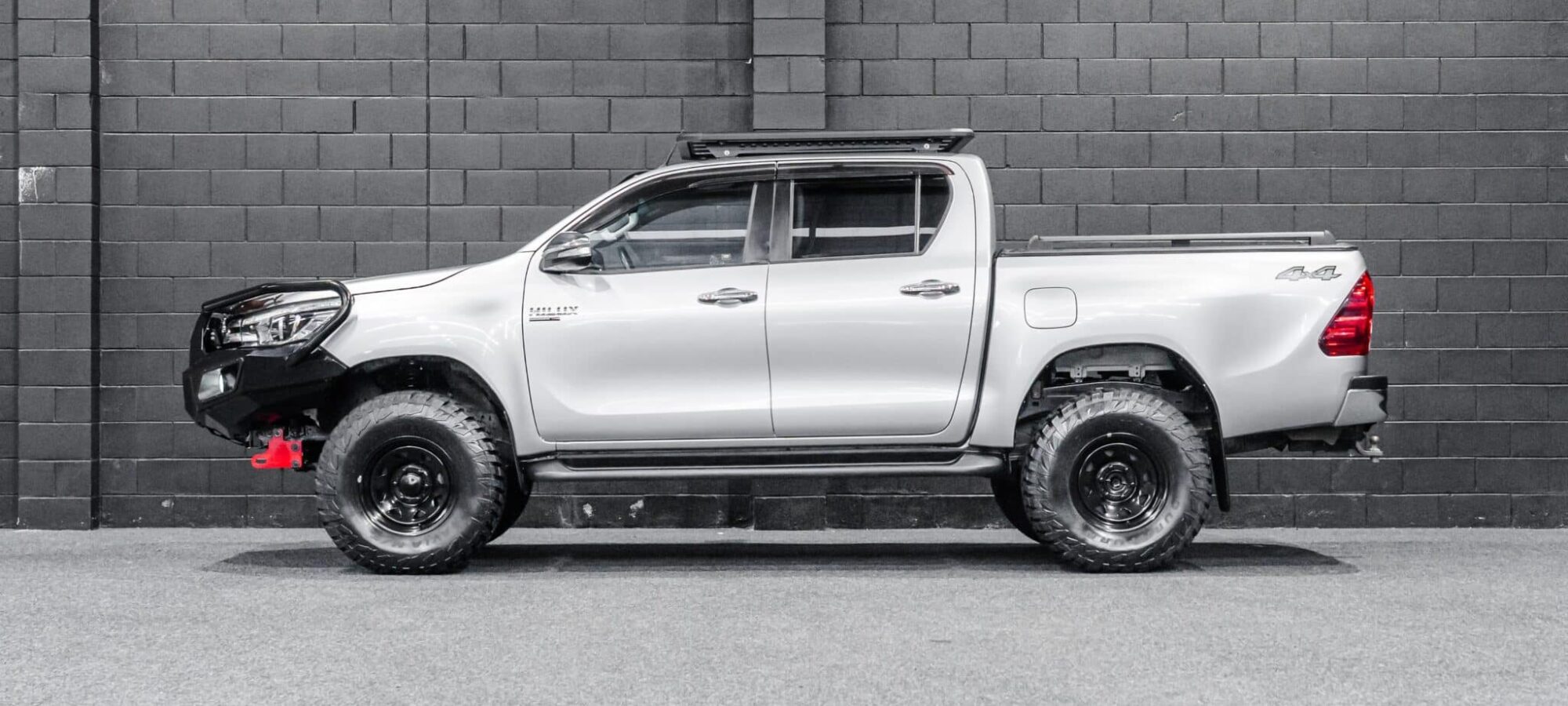 Vehicle Gallery Image