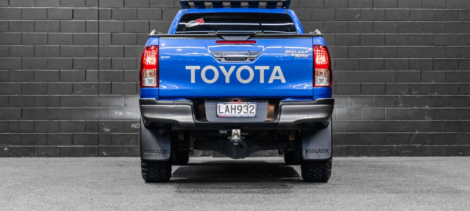 Vehicle Gallery Image