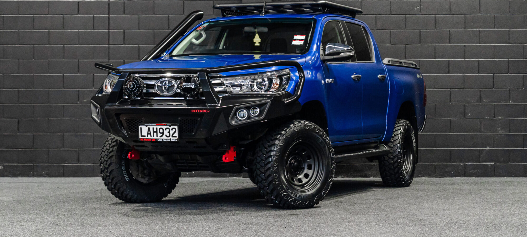 Vehicle Gallery Image