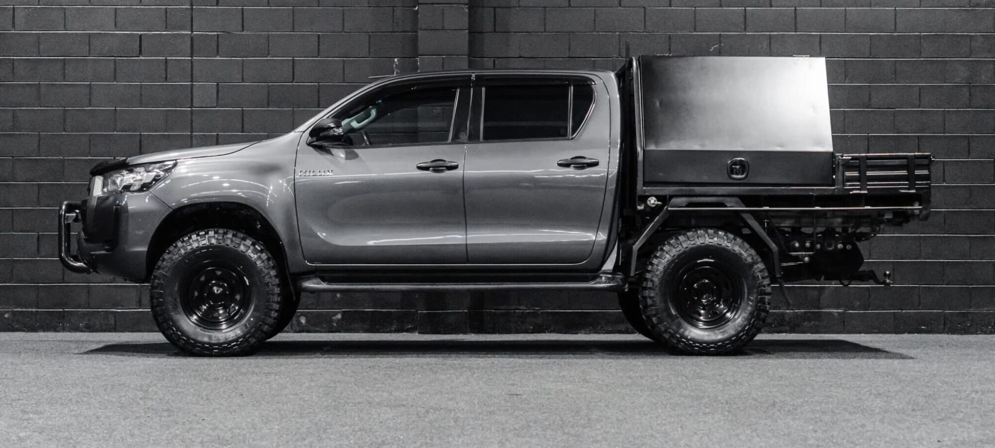 Vehicle Gallery Image