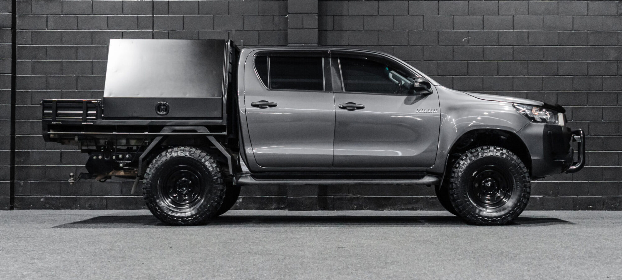 Vehicle Gallery Image