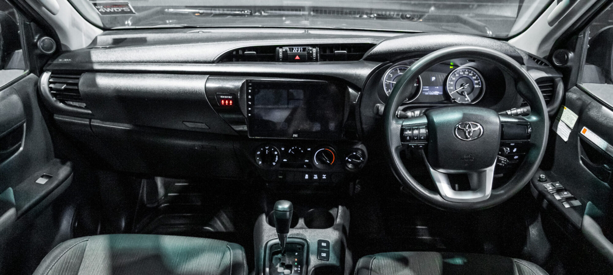 Vehicle Gallery Image