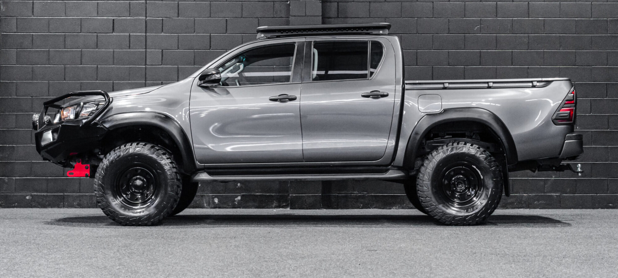 Vehicle Gallery Image