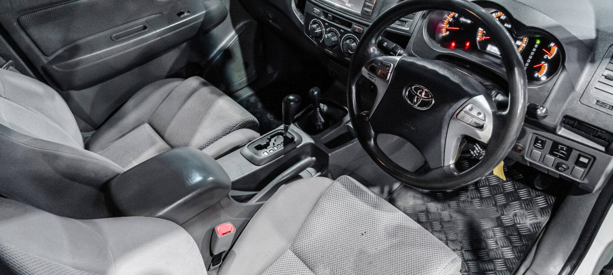 Vehicle Gallery Image