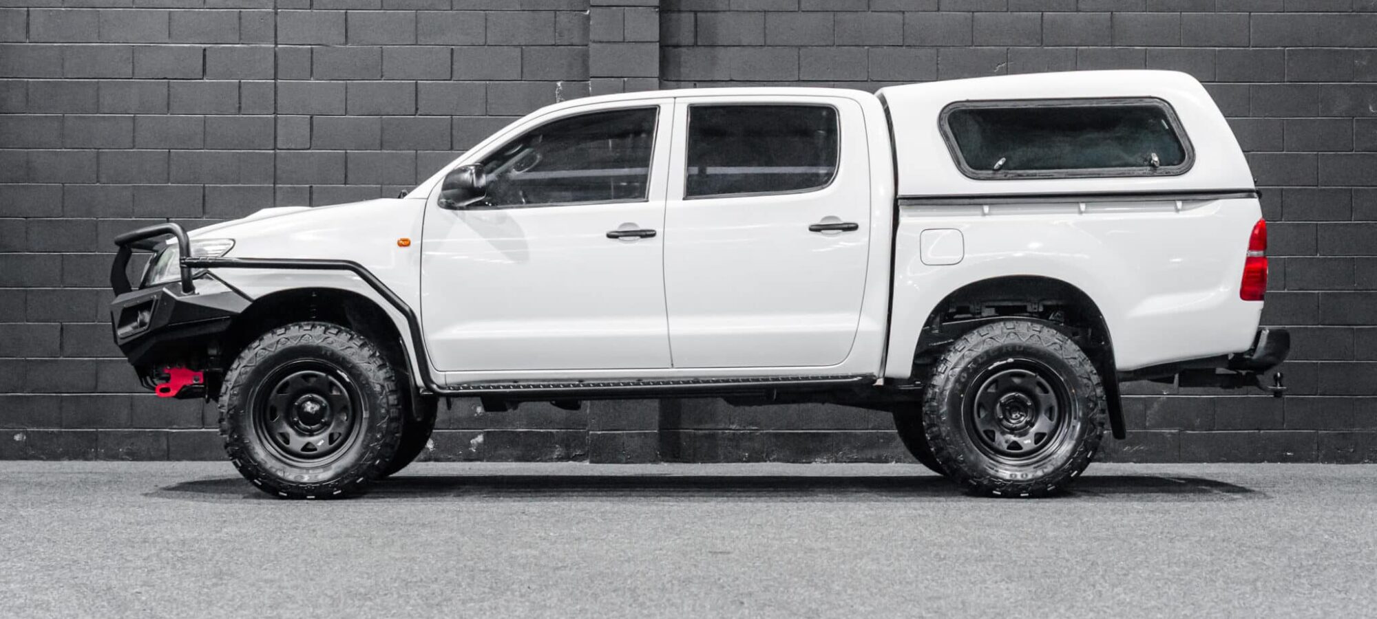 Vehicle Gallery Image