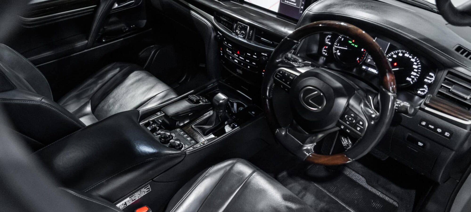 Vehicle Gallery Image
