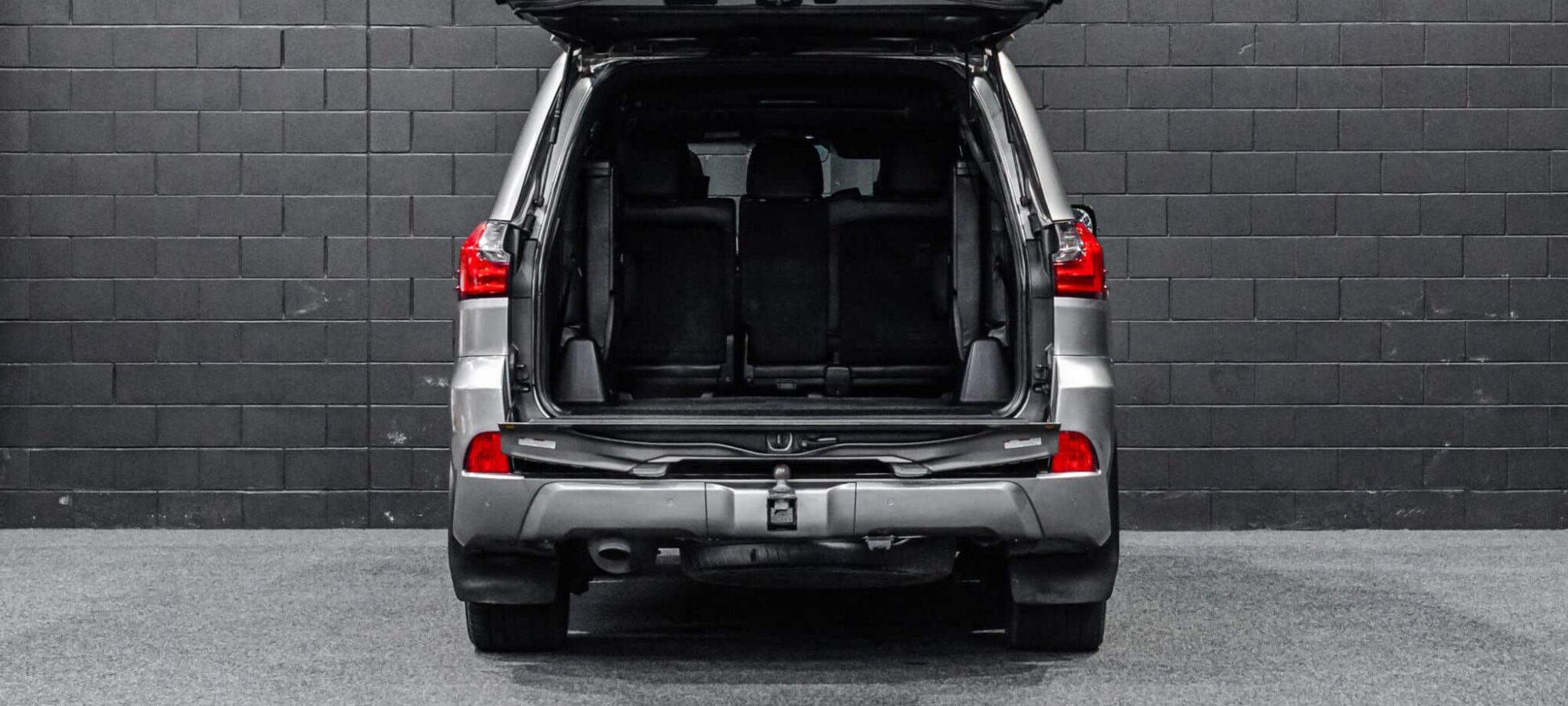 Vehicle Gallery Image