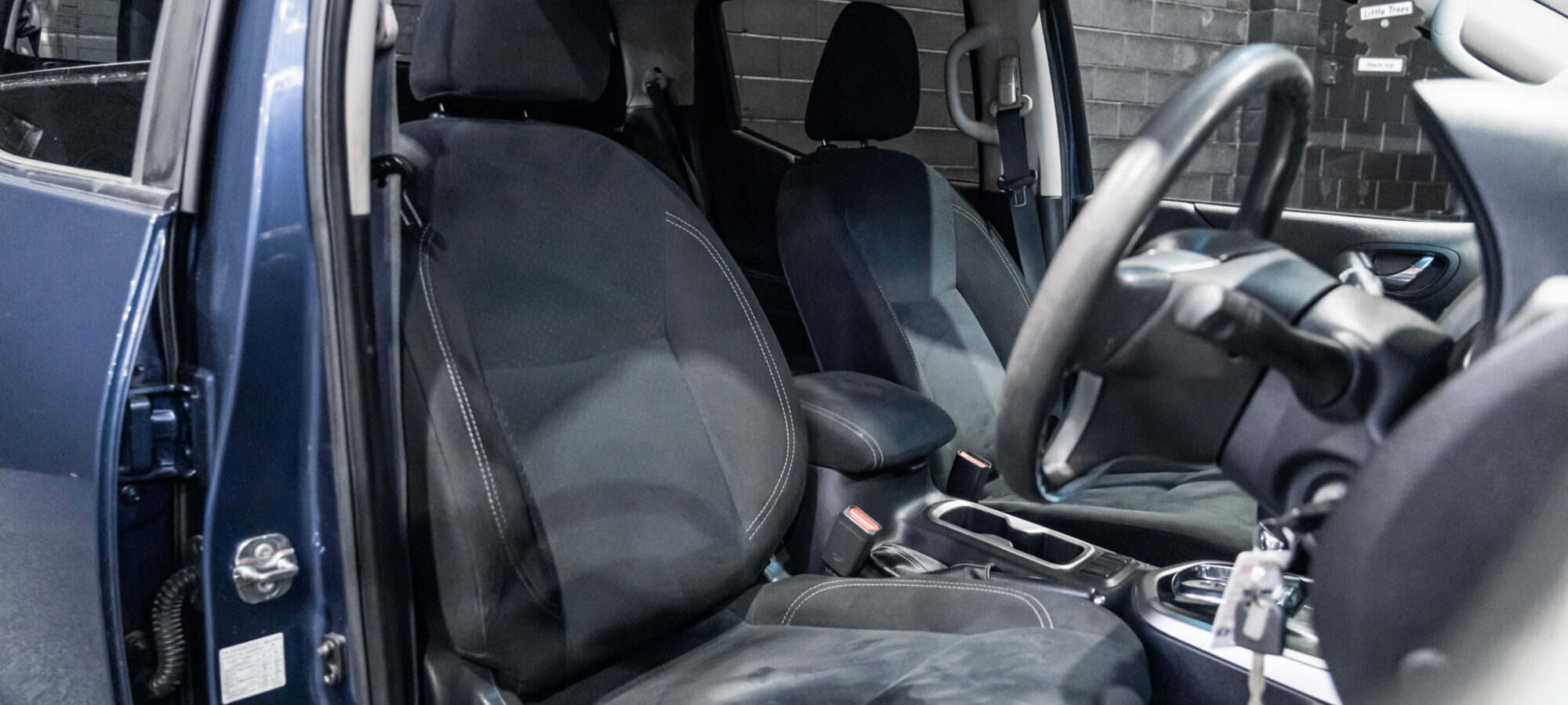 Vehicle Gallery Image