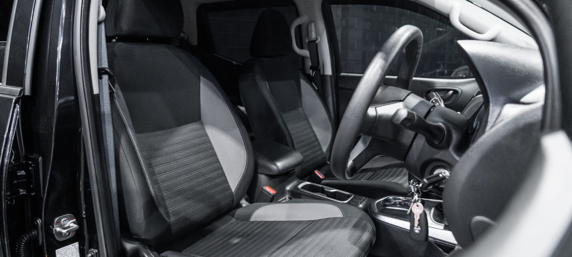 Vehicle Gallery Image