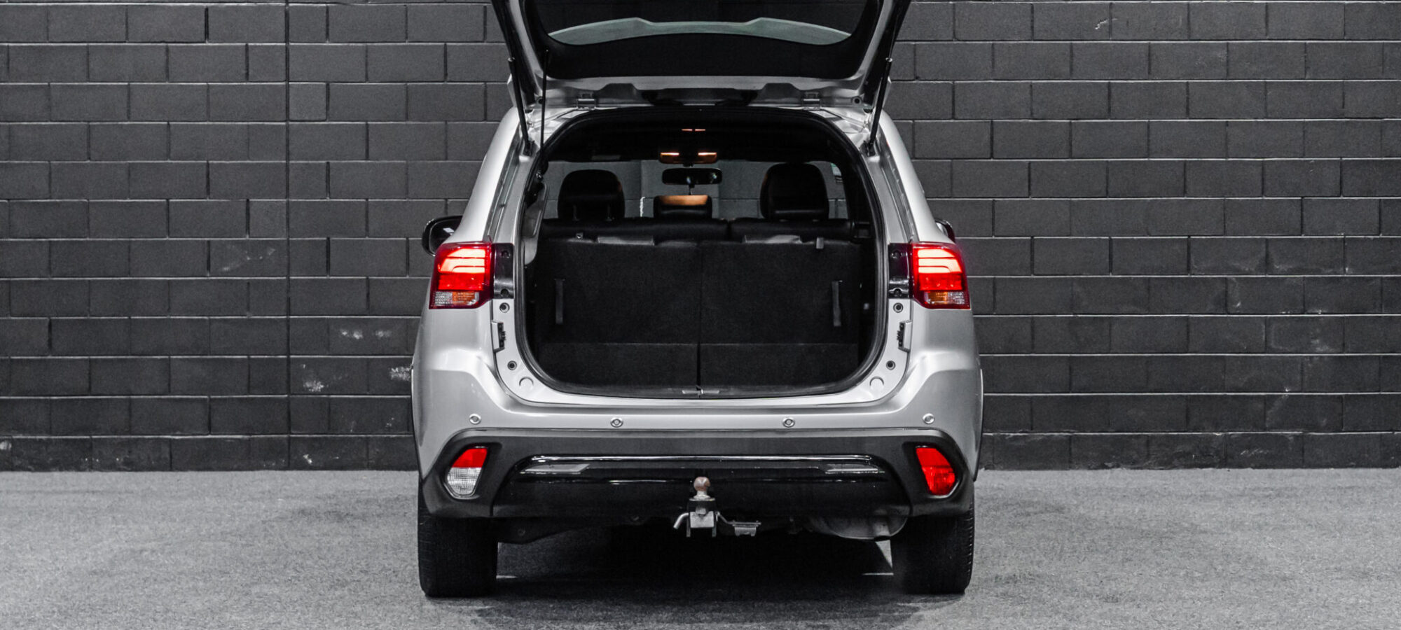 Vehicle Gallery Image