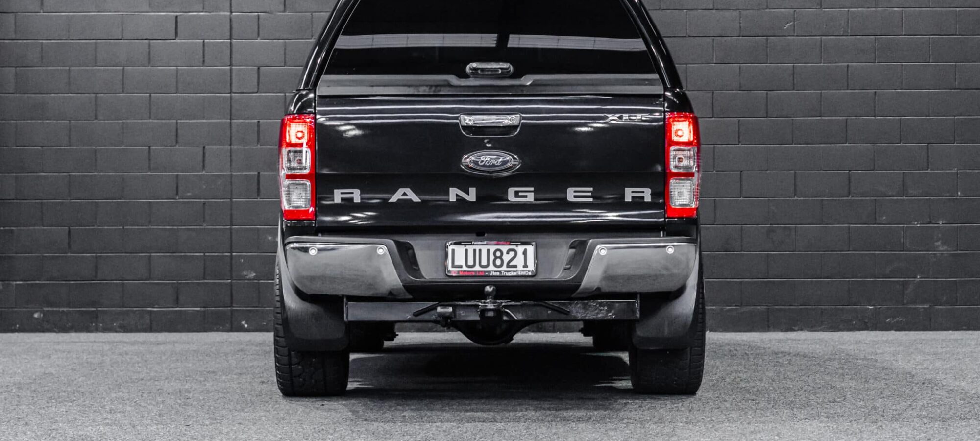 Vehicle Gallery Image