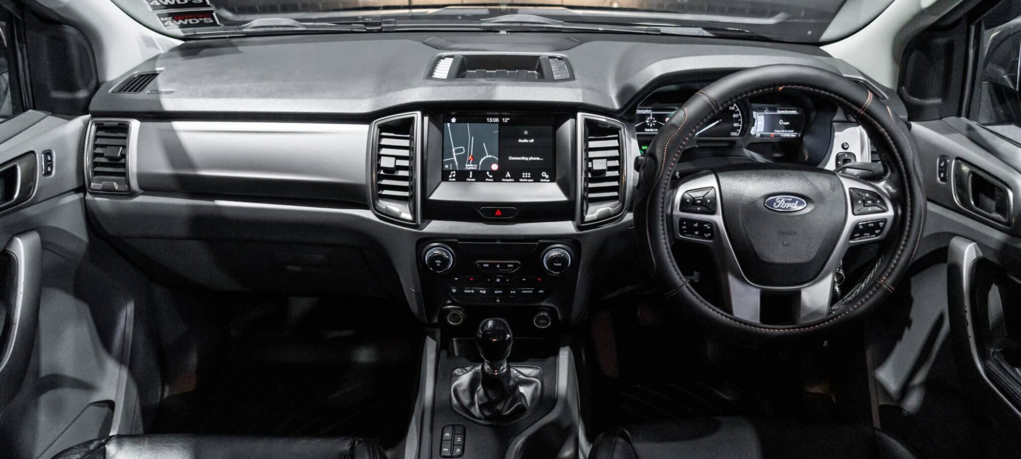 Vehicle Gallery Image