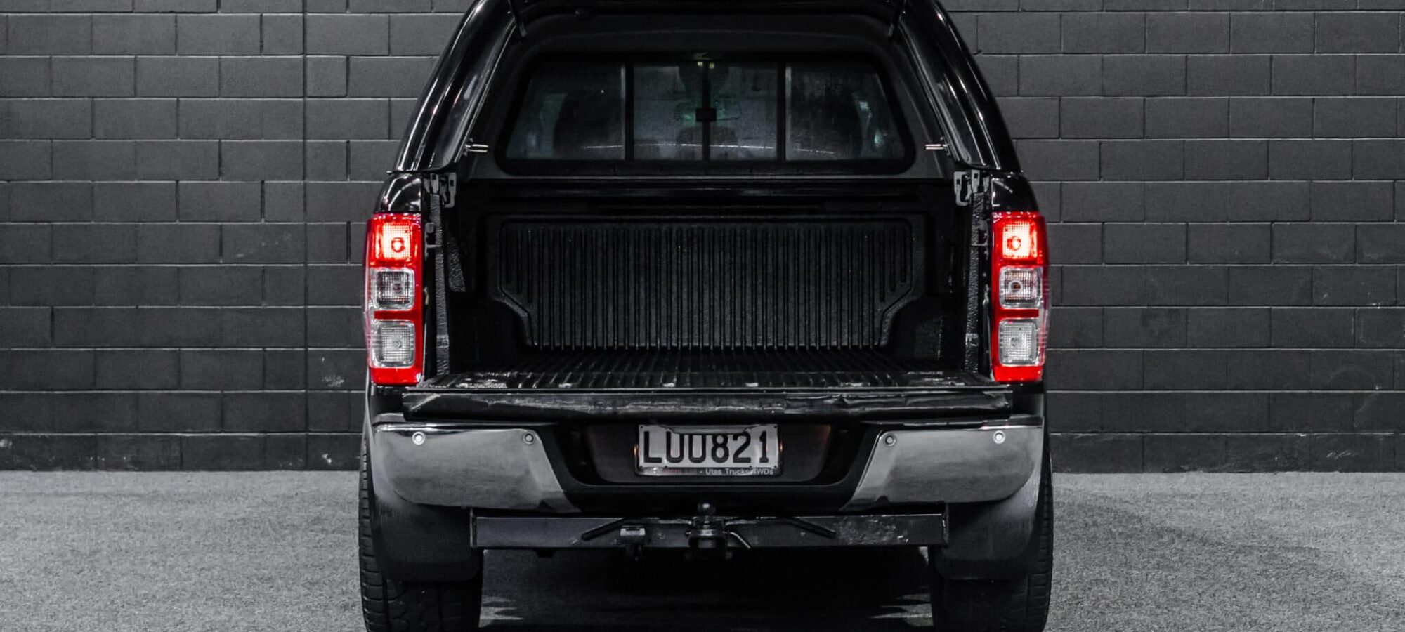 Vehicle Gallery Image
