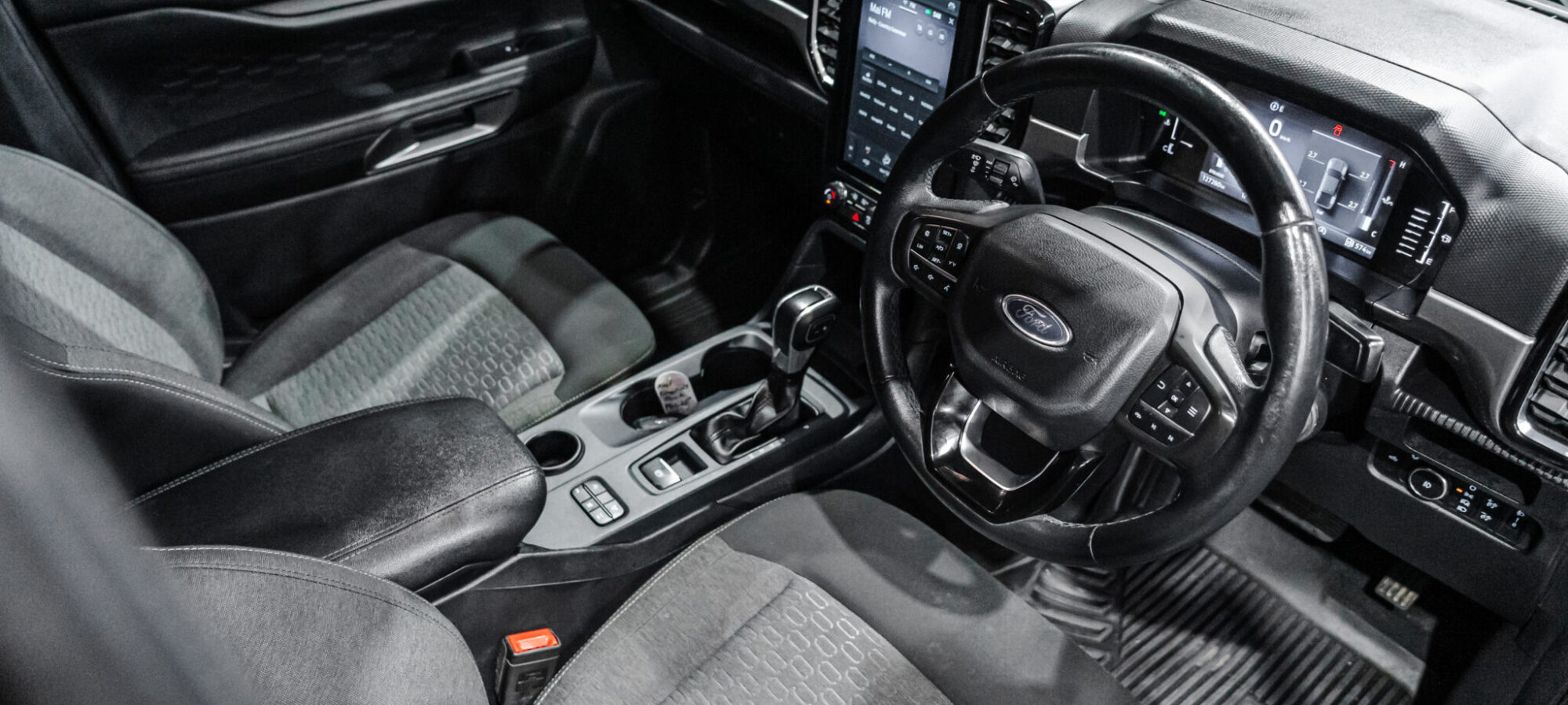 Vehicle Gallery Image