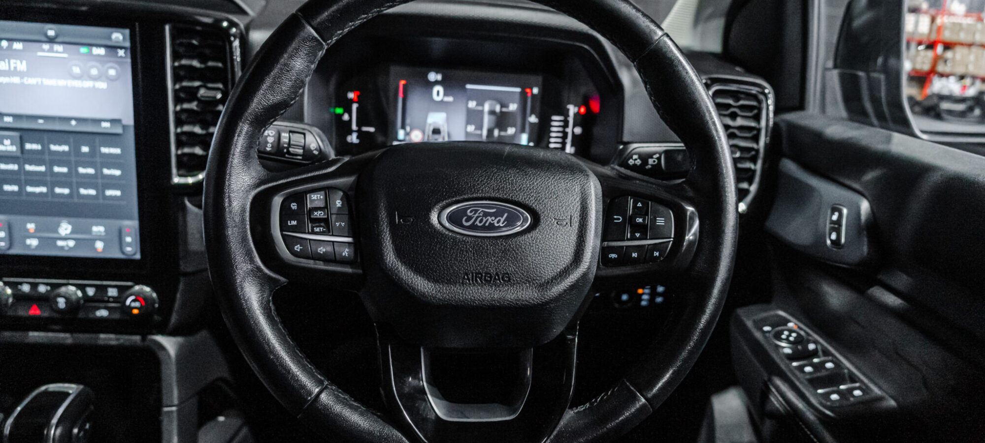 Vehicle Gallery Image