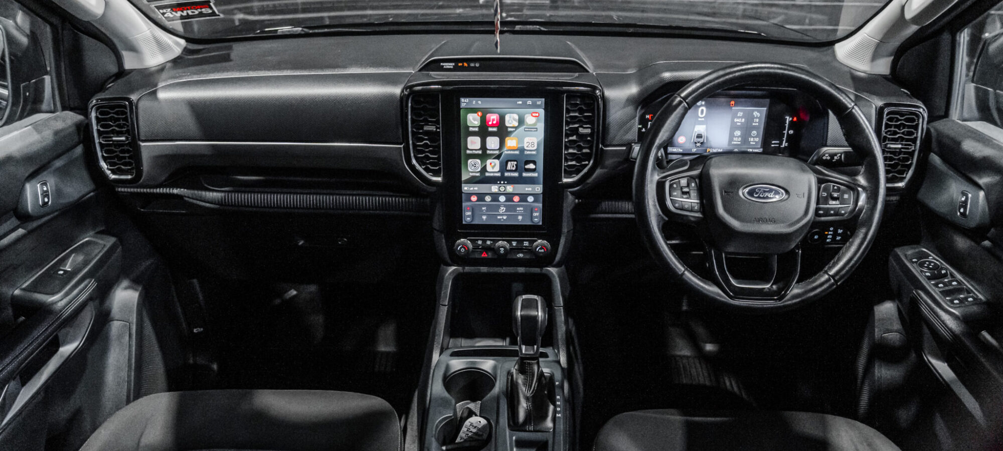 Vehicle Gallery Image
