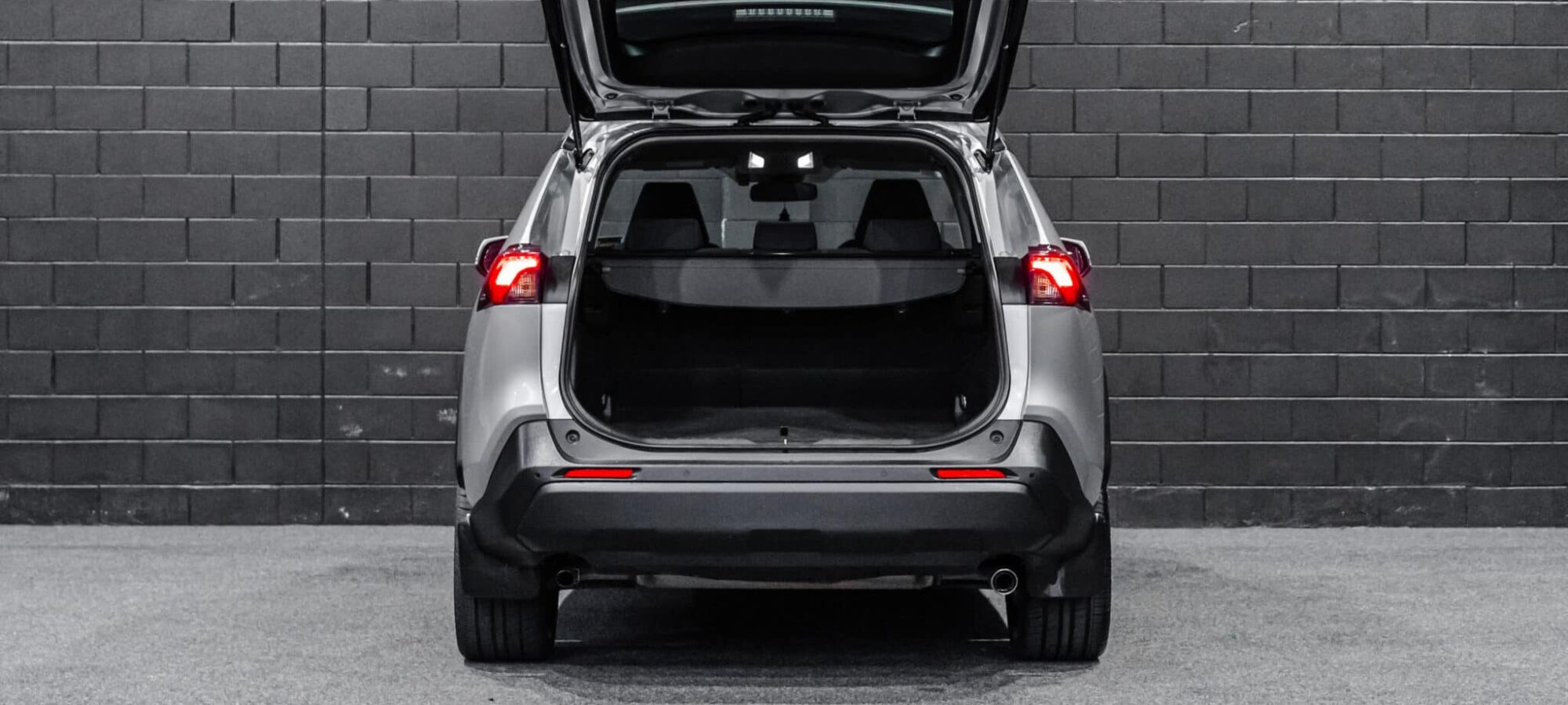 Vehicle Gallery Image