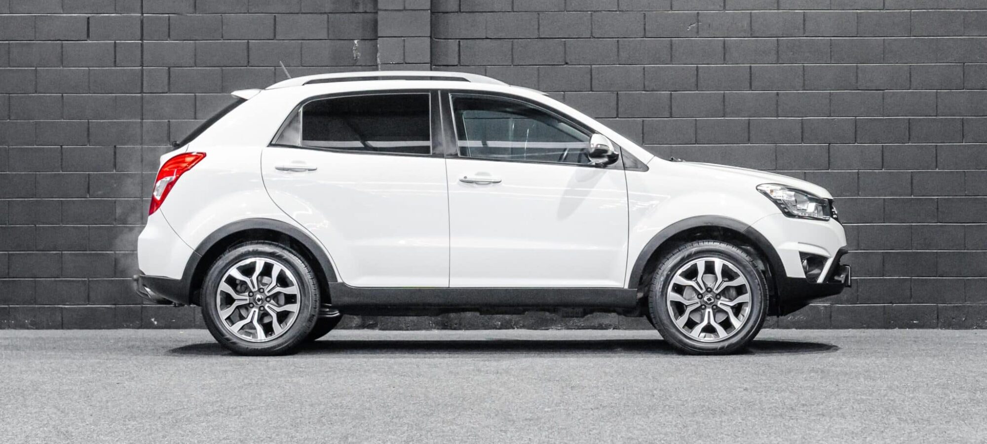 Vehicle Gallery Image
