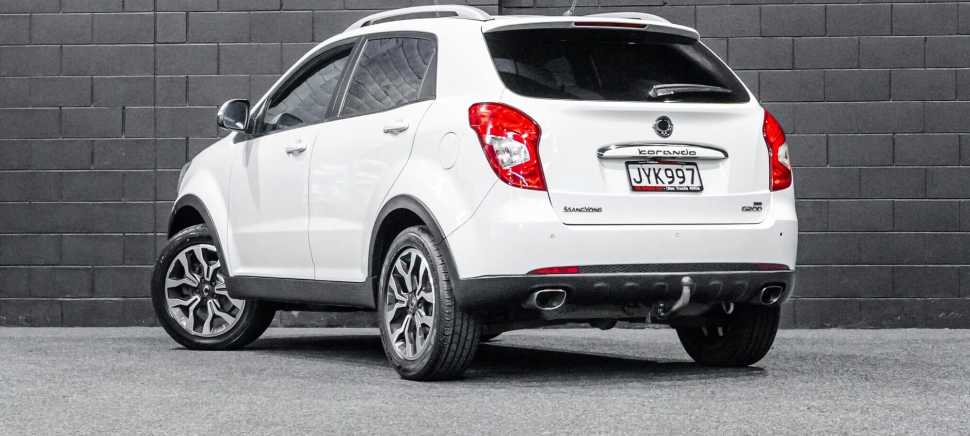 Vehicle Gallery Image