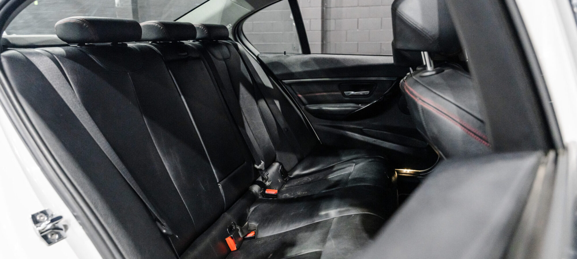 Vehicle Gallery Image