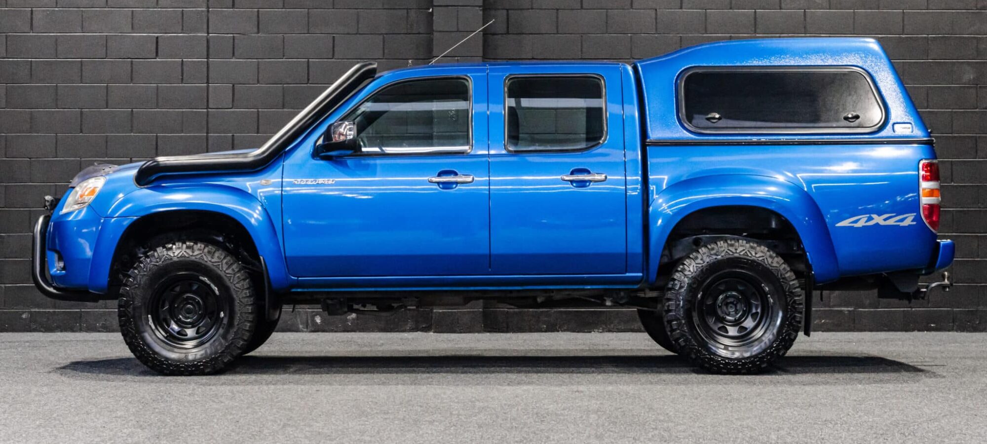 Vehicle Gallery Image