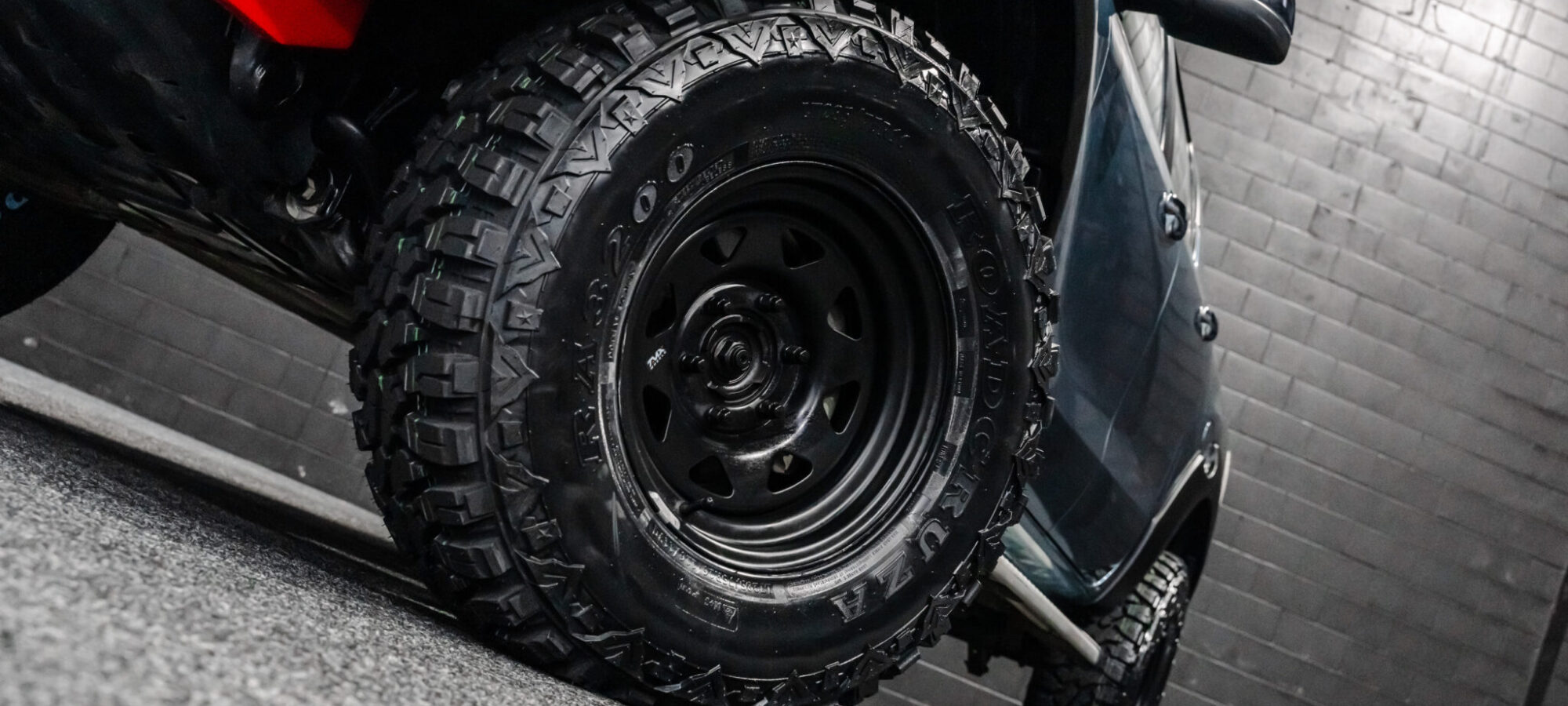 Vehicle Gallery Image