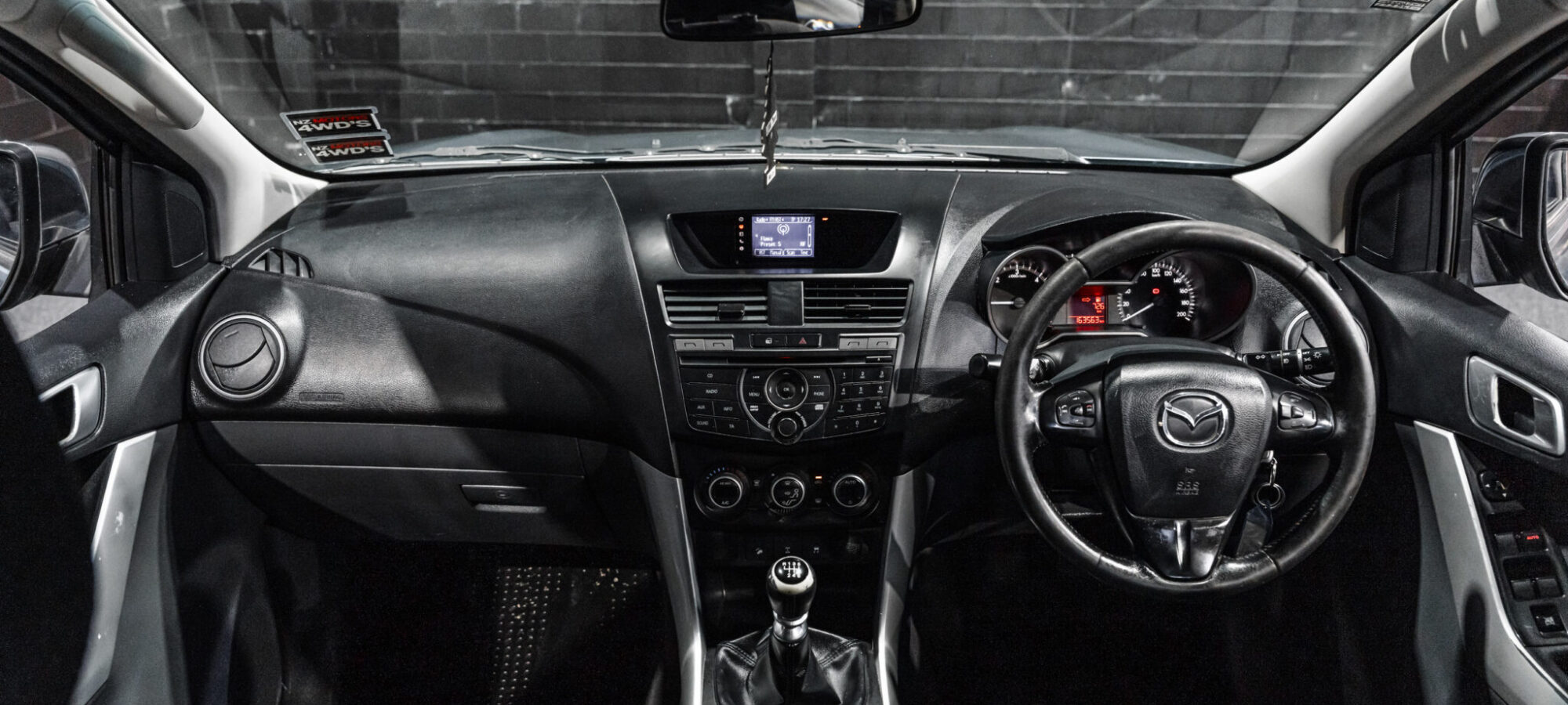 Vehicle Gallery Image