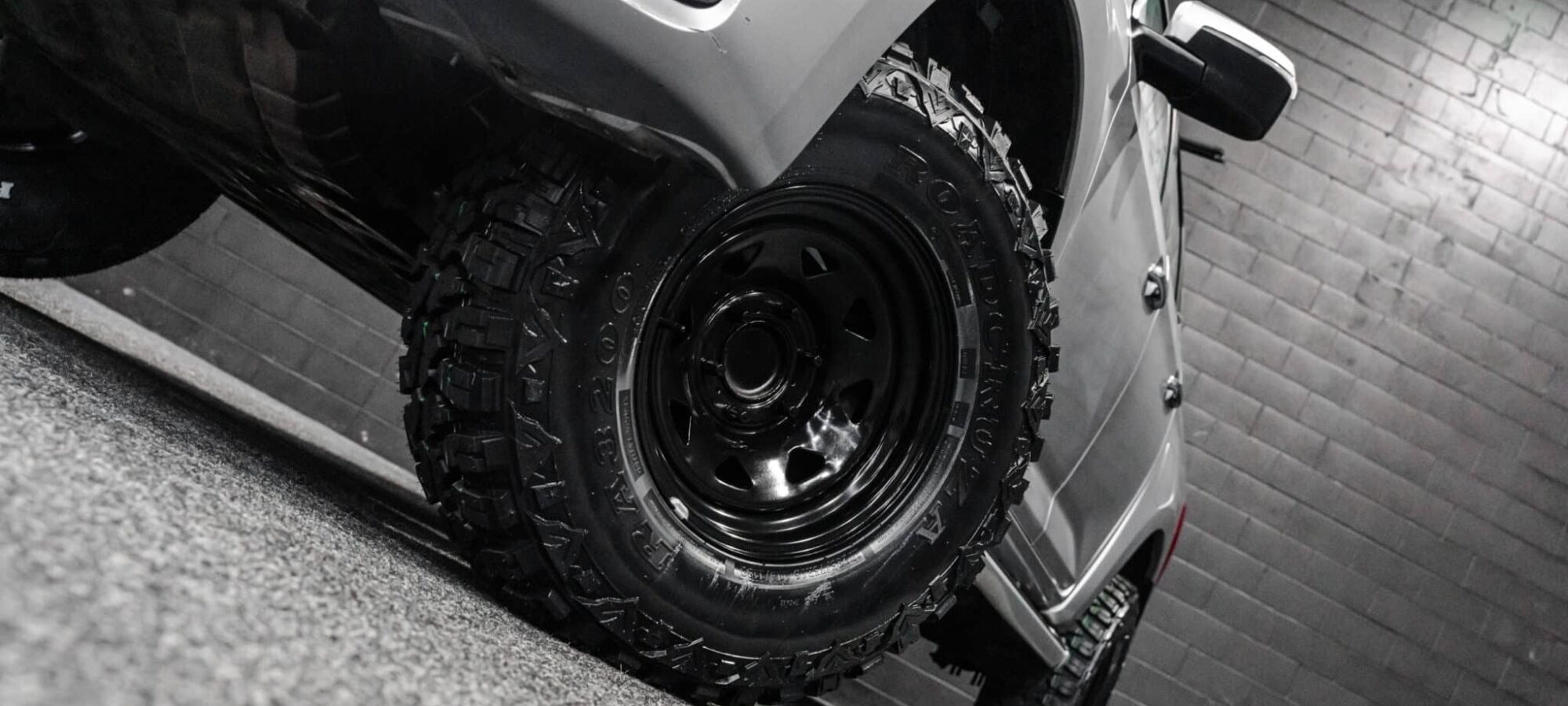 Vehicle Gallery Image