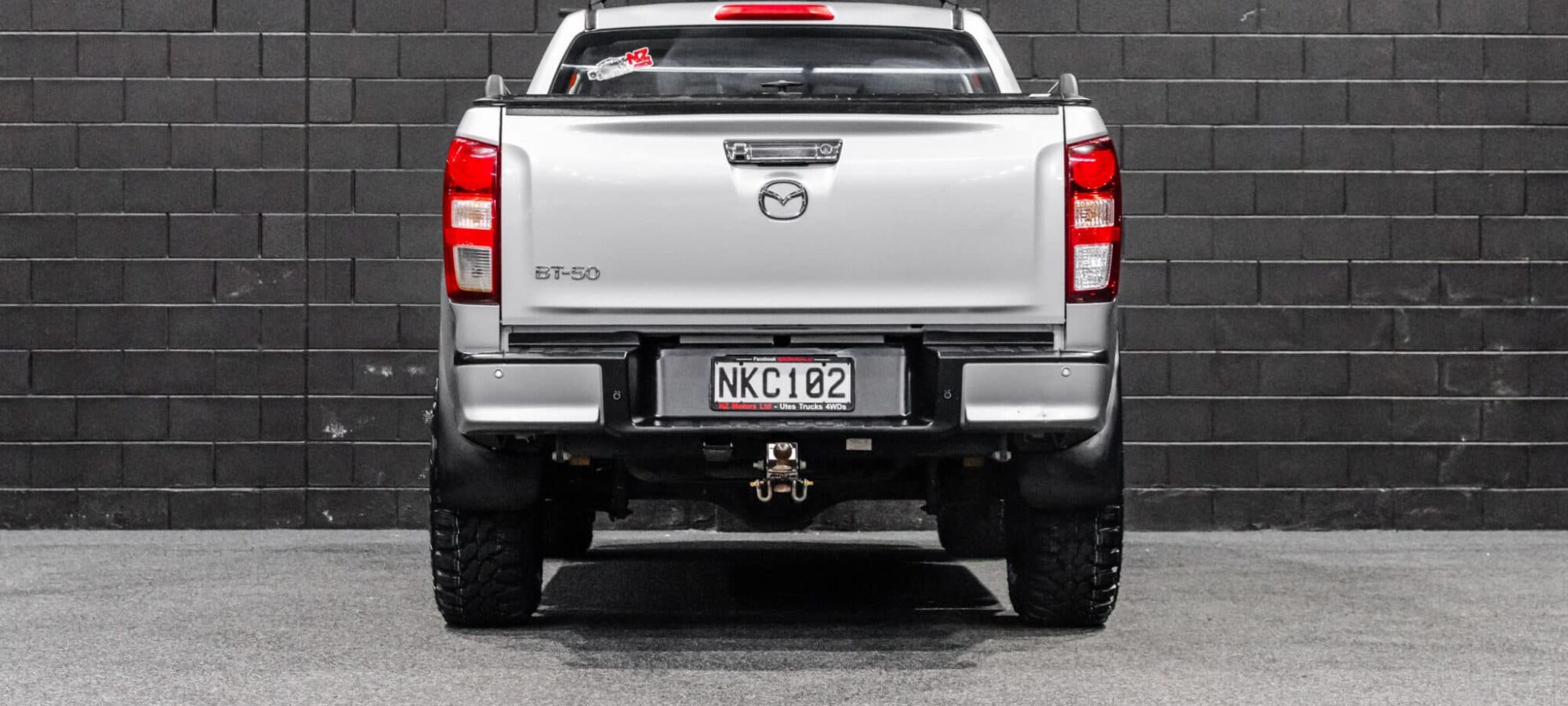 Vehicle Gallery Image