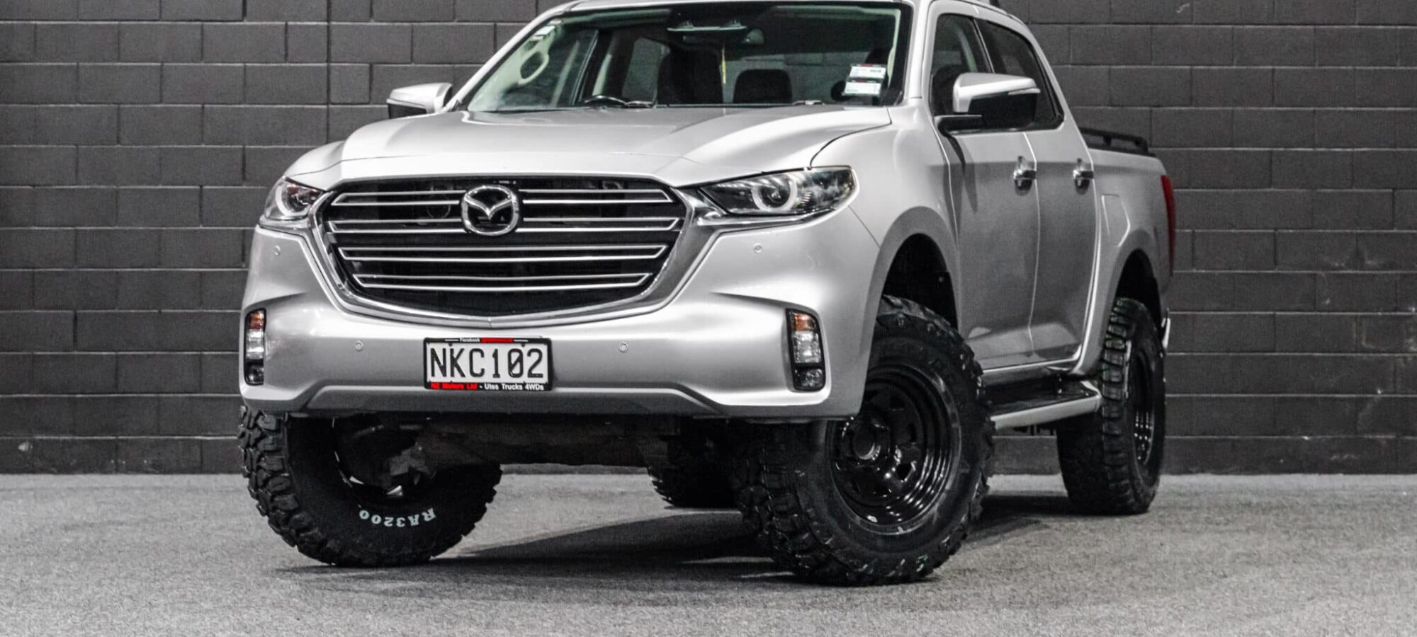 Vehicle Gallery Image