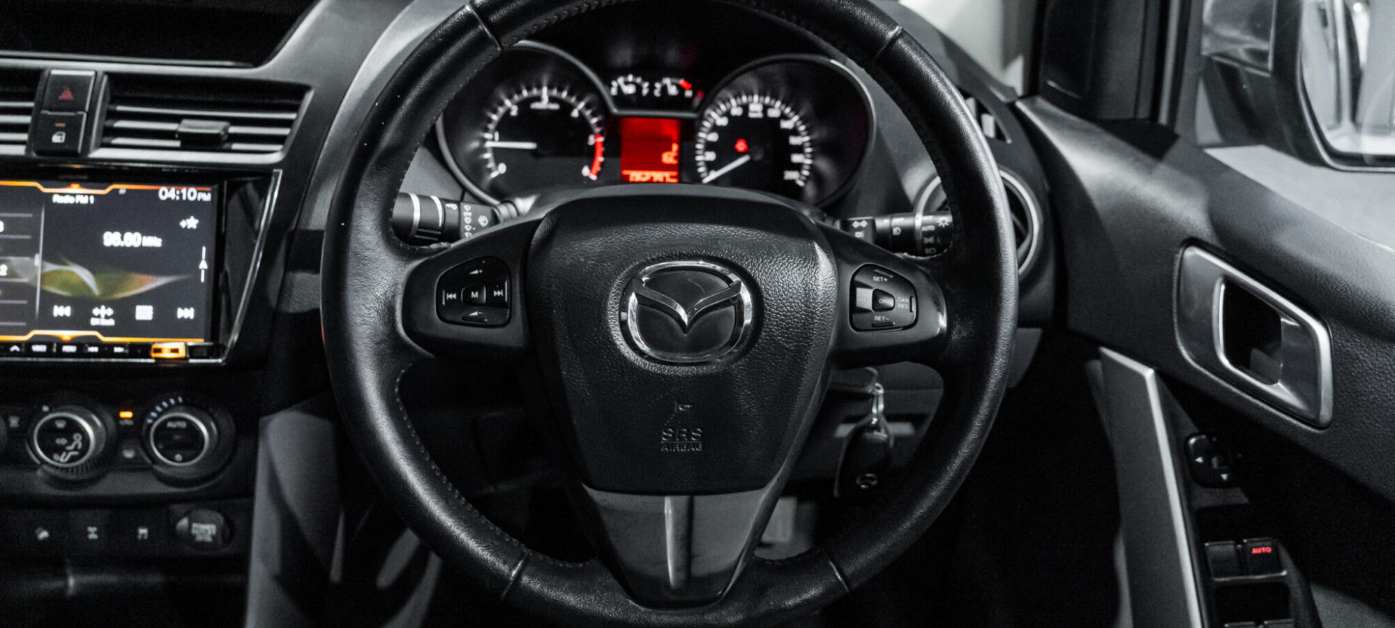 Vehicle Gallery Image