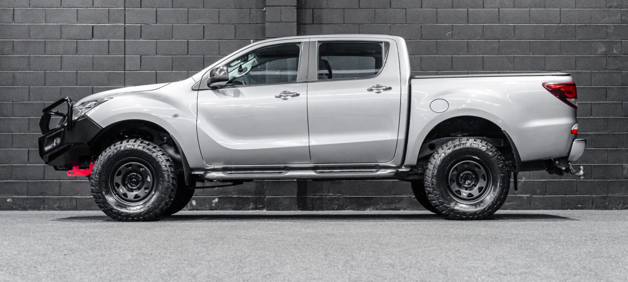 Vehicle Gallery Image