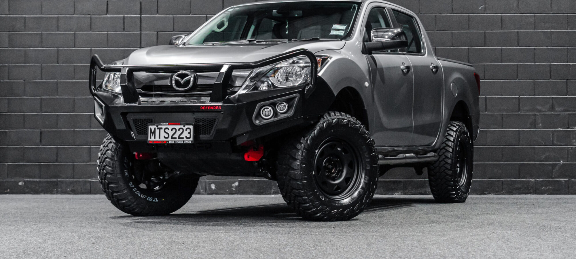 Vehicle Gallery Image