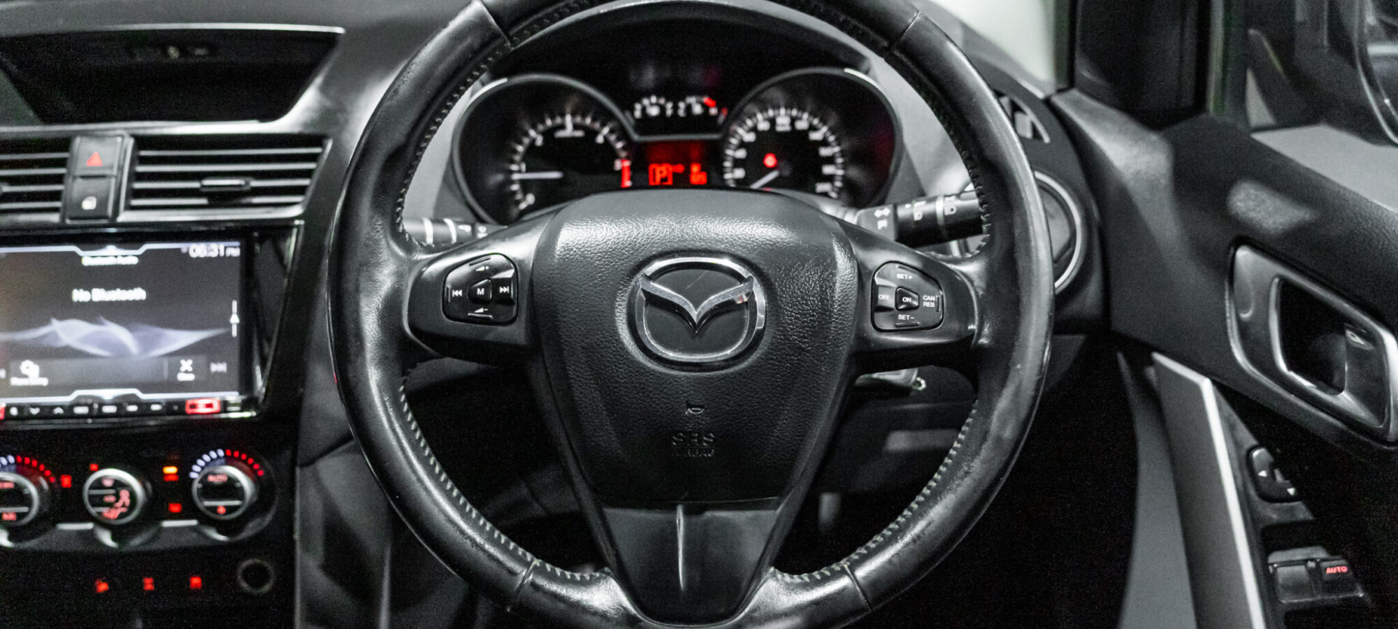 Vehicle Gallery Image