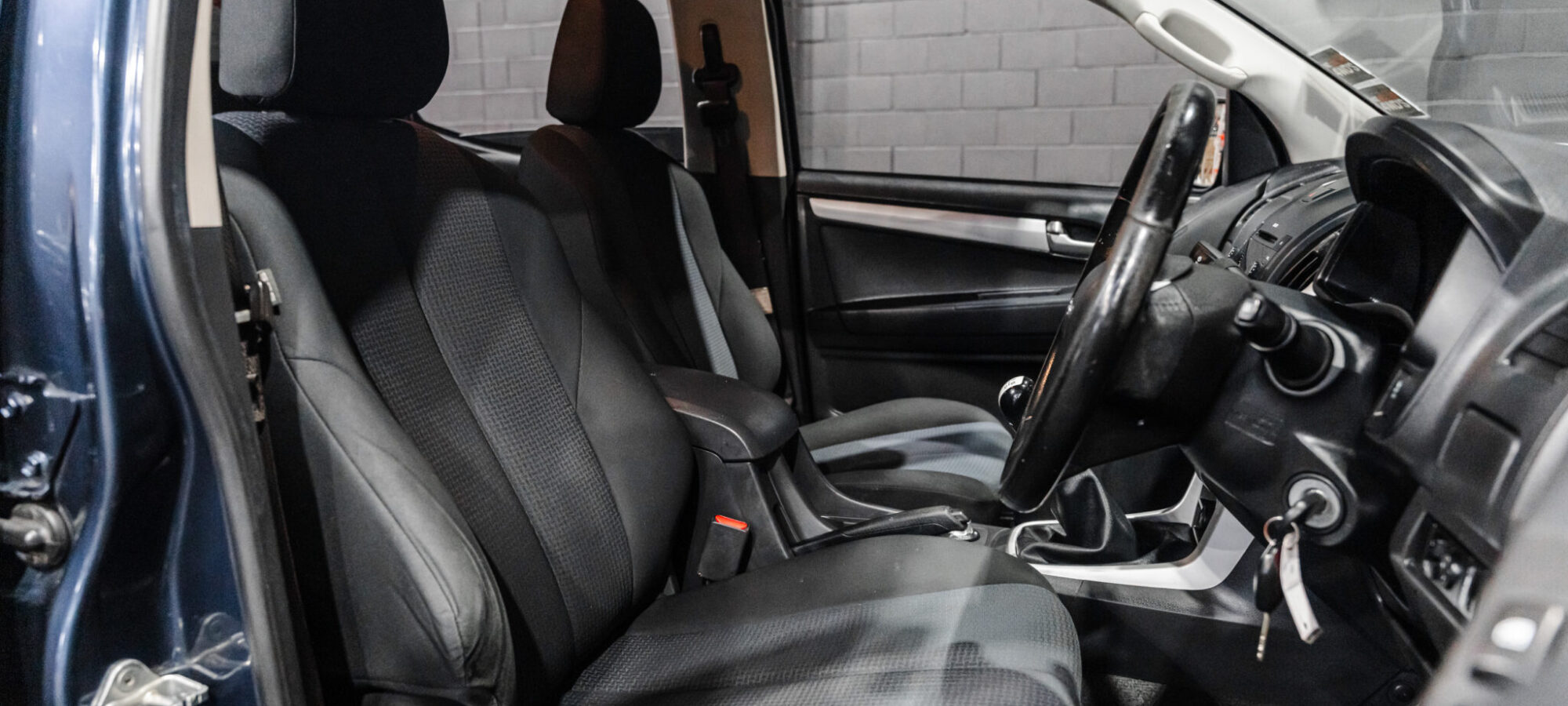 Vehicle Gallery Image