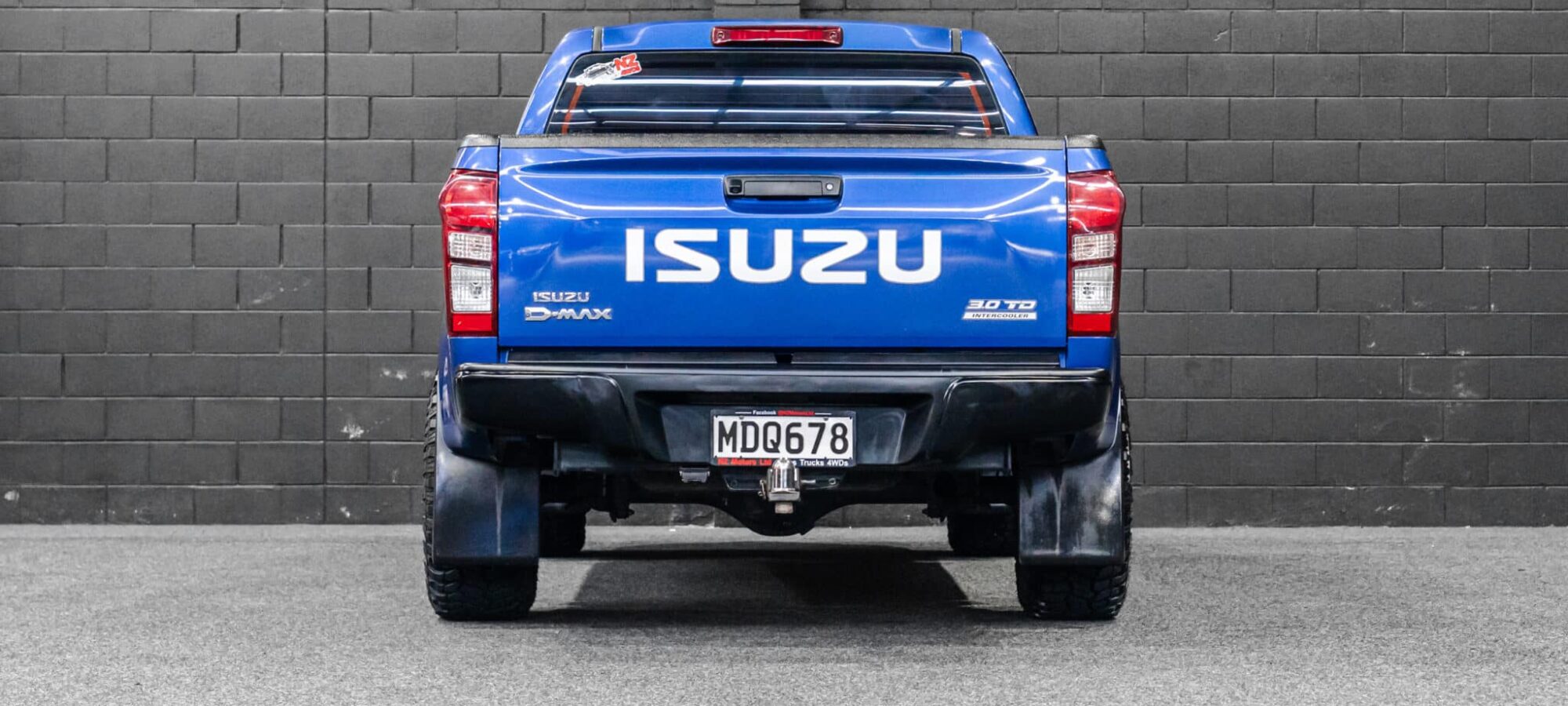 Vehicle Gallery Image