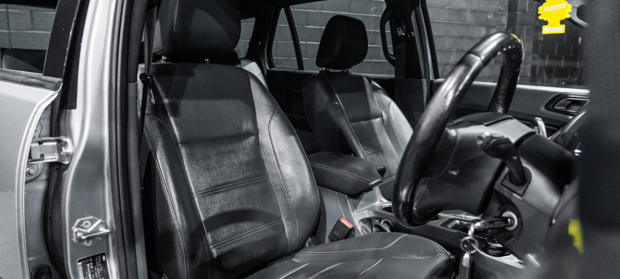 Vehicle Gallery Image