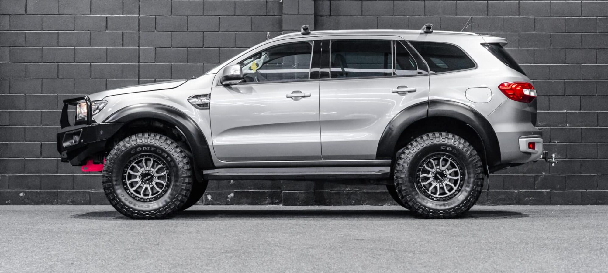 Vehicle Gallery Image