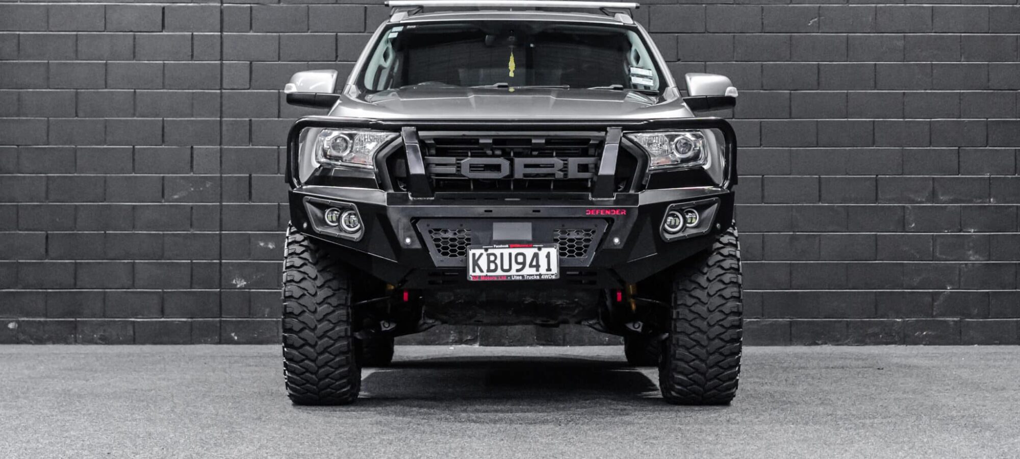 Vehicle Gallery Image