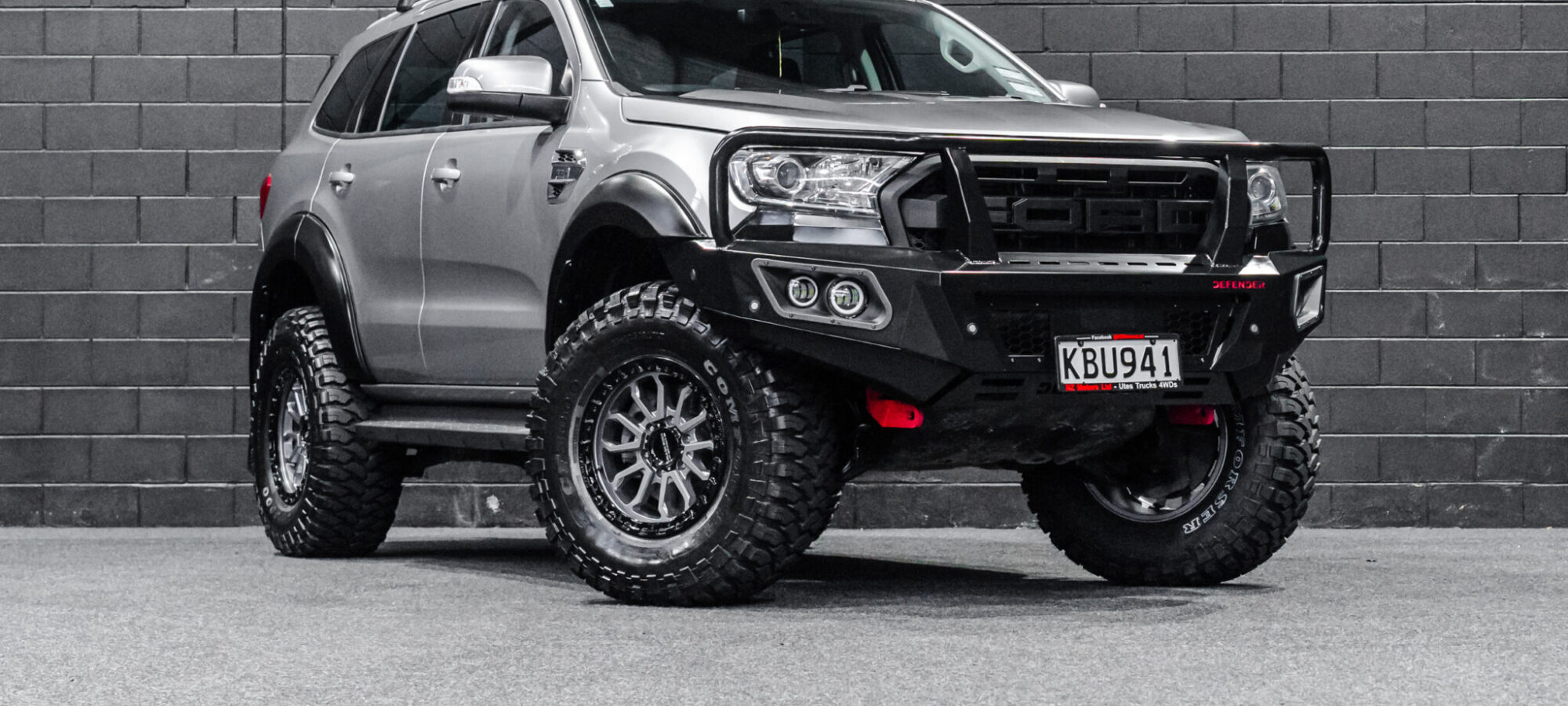 Vehicle Gallery Image