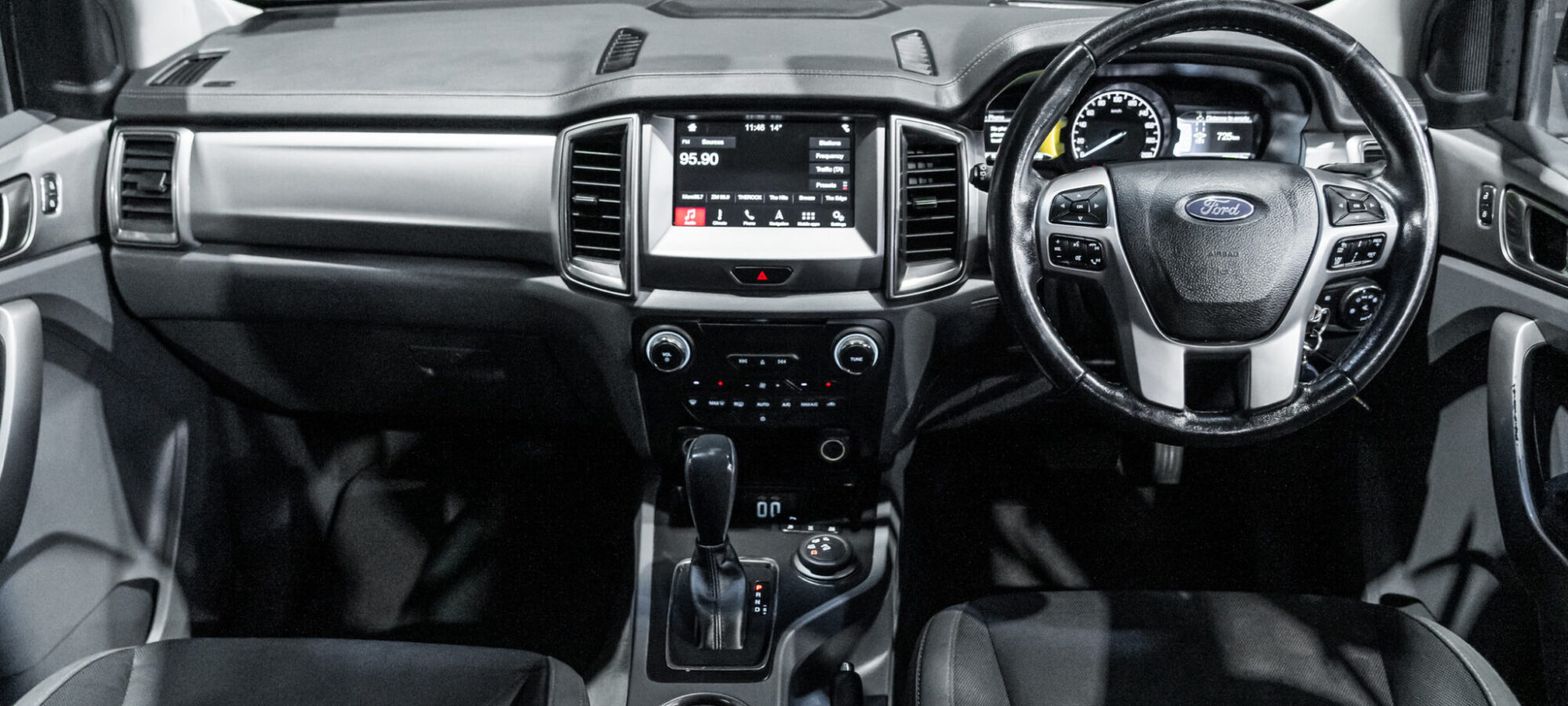 Vehicle Gallery Image