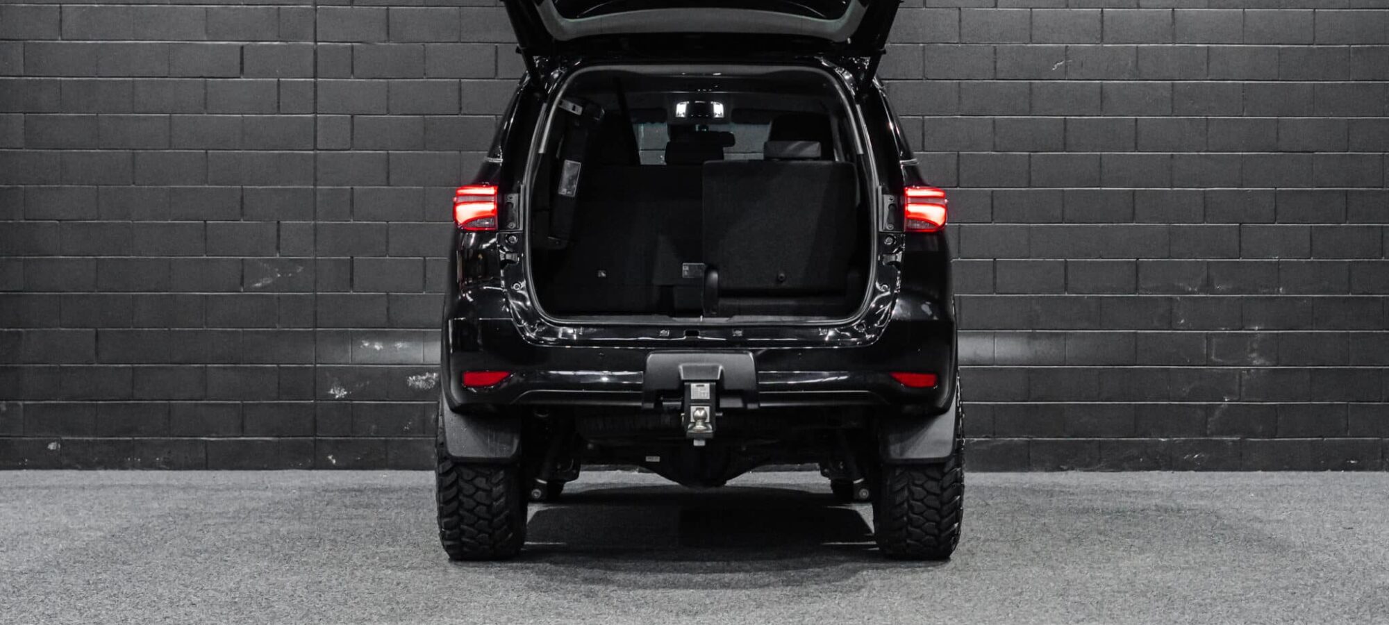Vehicle Gallery Image