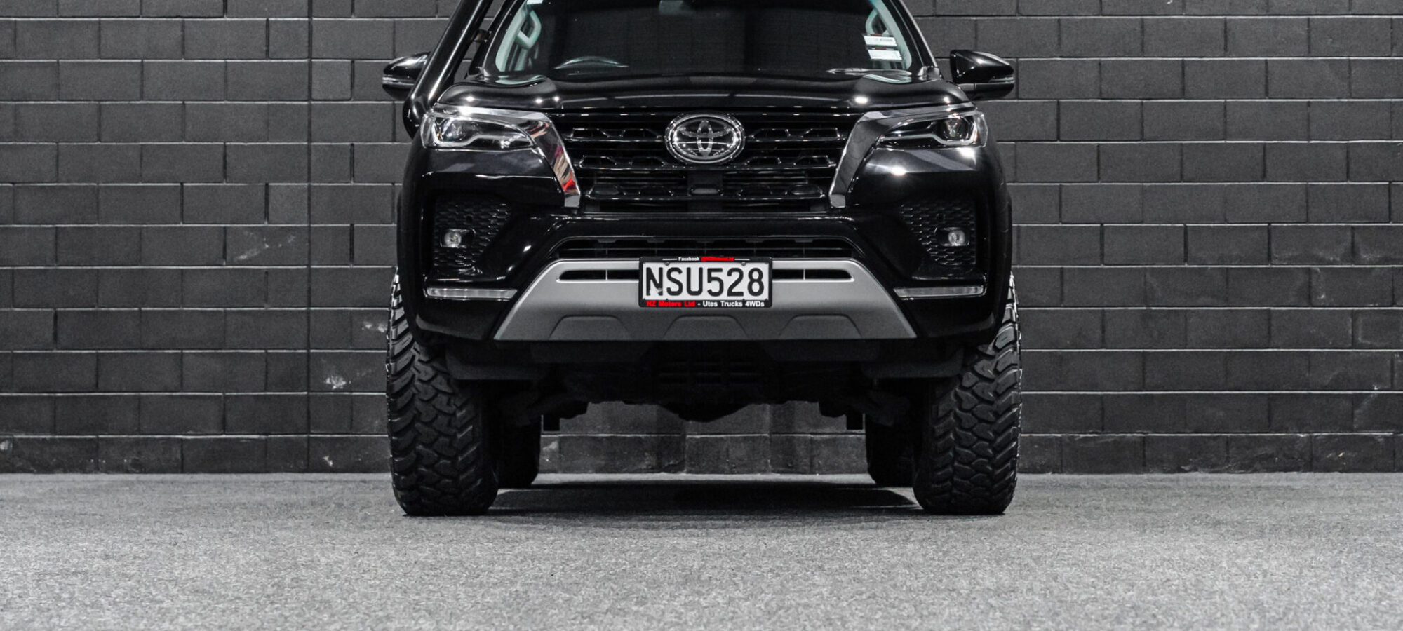 Vehicle Gallery Image