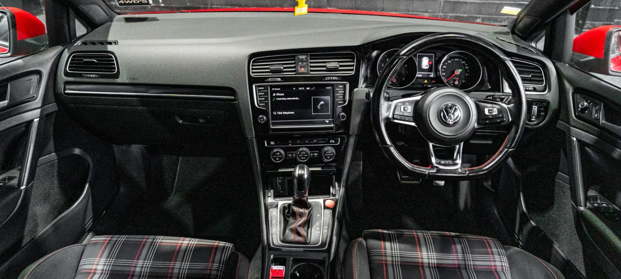 Vehicle Gallery Image