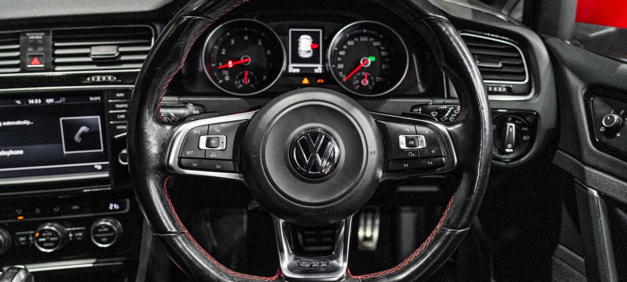 Vehicle Gallery Image